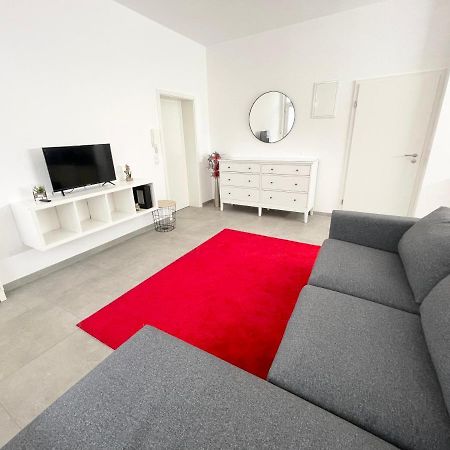Wohnung In Kassel Mit Ladesaeulen Esterno foto