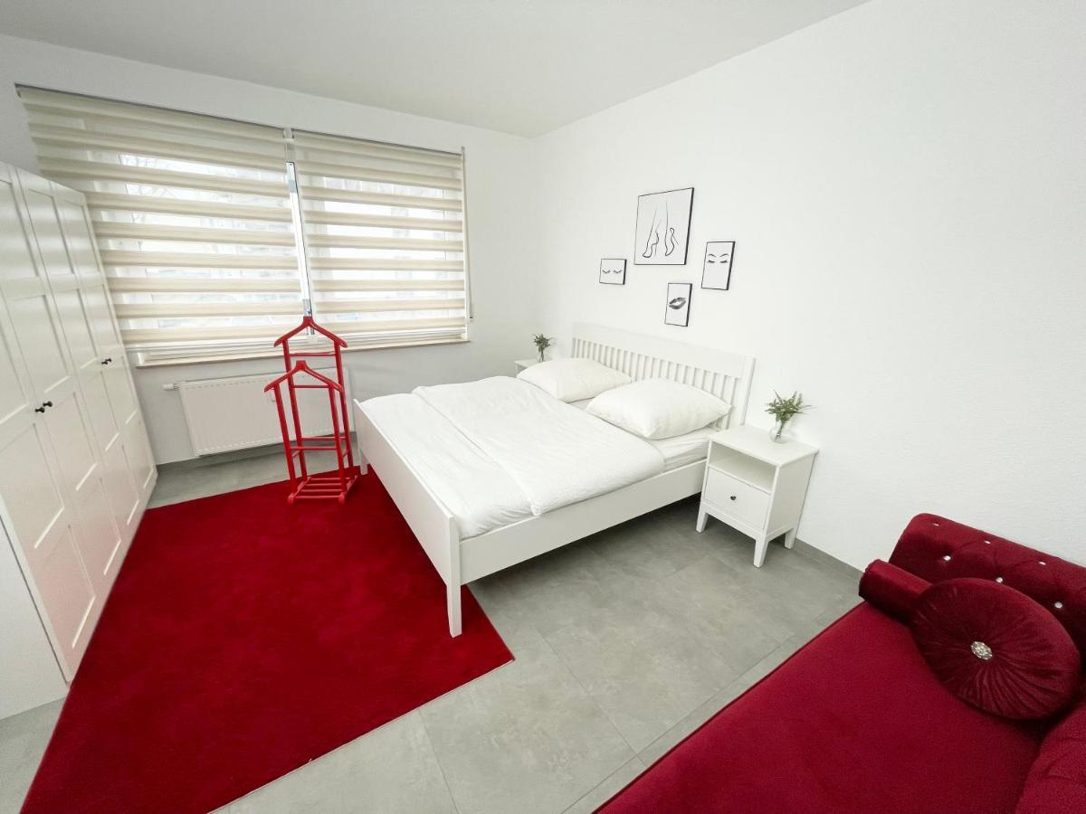 Wohnung In Kassel Mit Ladesaeulen Esterno foto