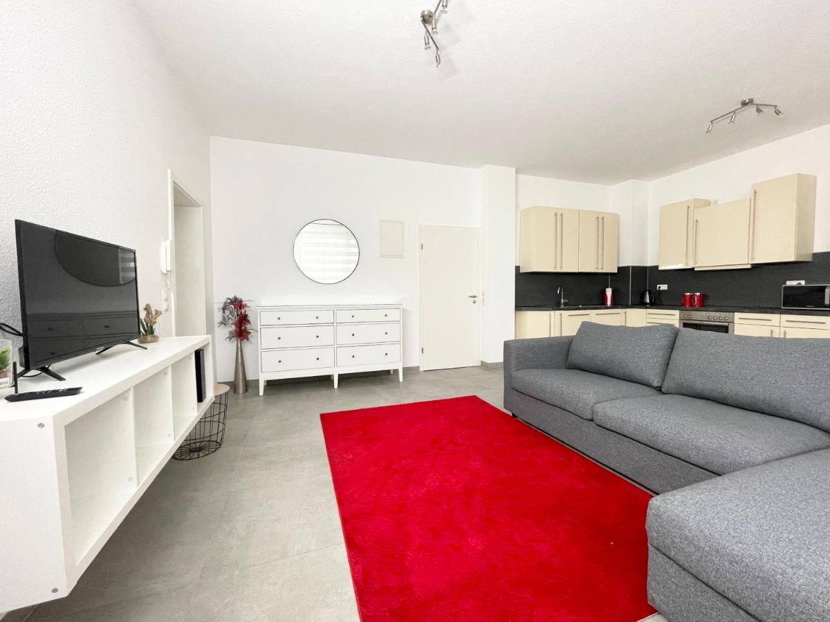Wohnung In Kassel Mit Ladesaeulen Esterno foto